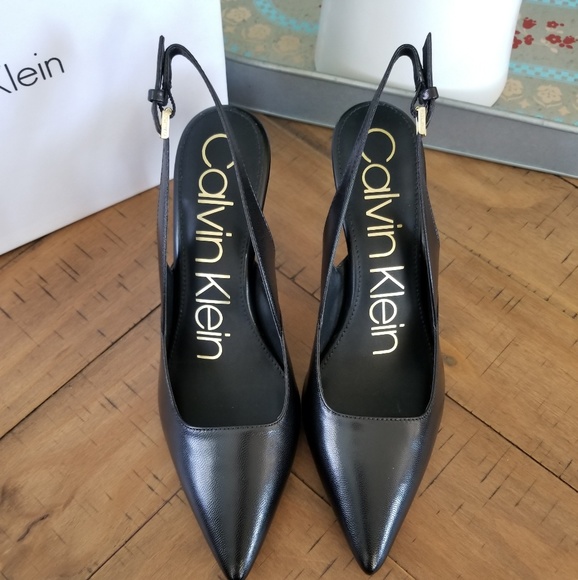🆕️ Calvin Klein Pumps - Picture 2 of 7